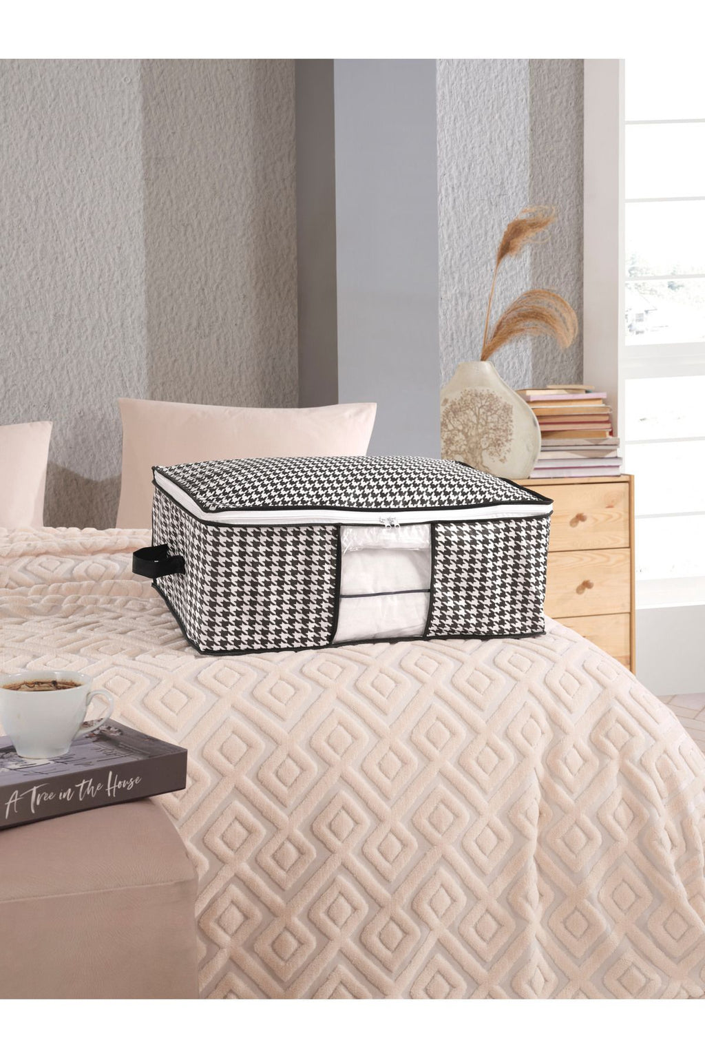 243765d141297a65ce683b3387ed1e4c