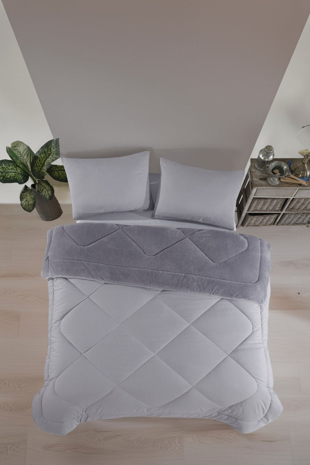 2f7b3f39e1b71a2390c68f852c473241