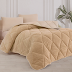 Luxuriöse Wellsoft Steppdecke – Doppelseitig, Beige